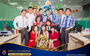 giang-sinh-tai-van-phong