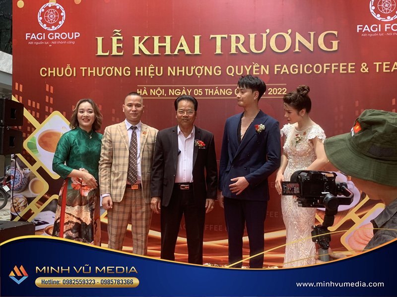 to-chuc-khai-truong