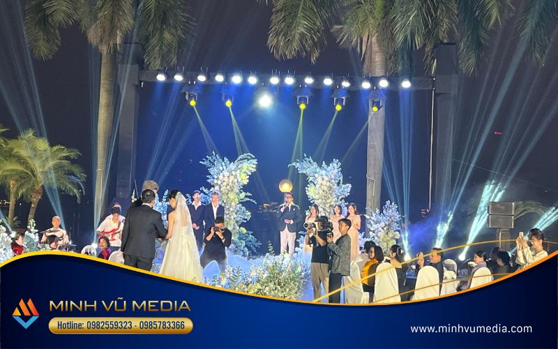 Hệ thống đèn ánh sáng tại Minh Vũ Event